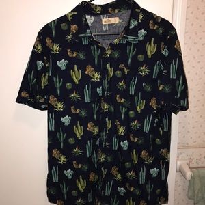 Hollister Cactus Short Sleeve Button Down